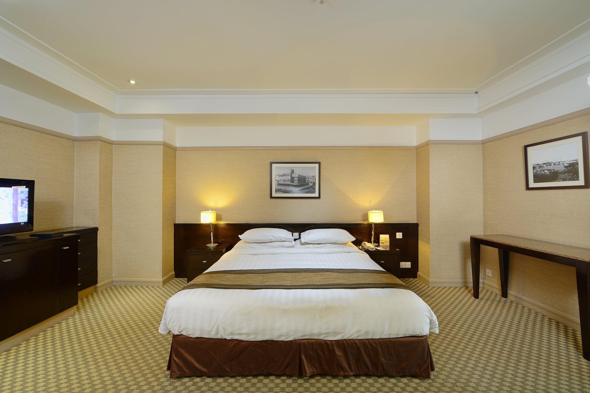 Pacific Regency Hotel Suites Kuala Lumpur Eksteriør bilde A bedroom at the hotel