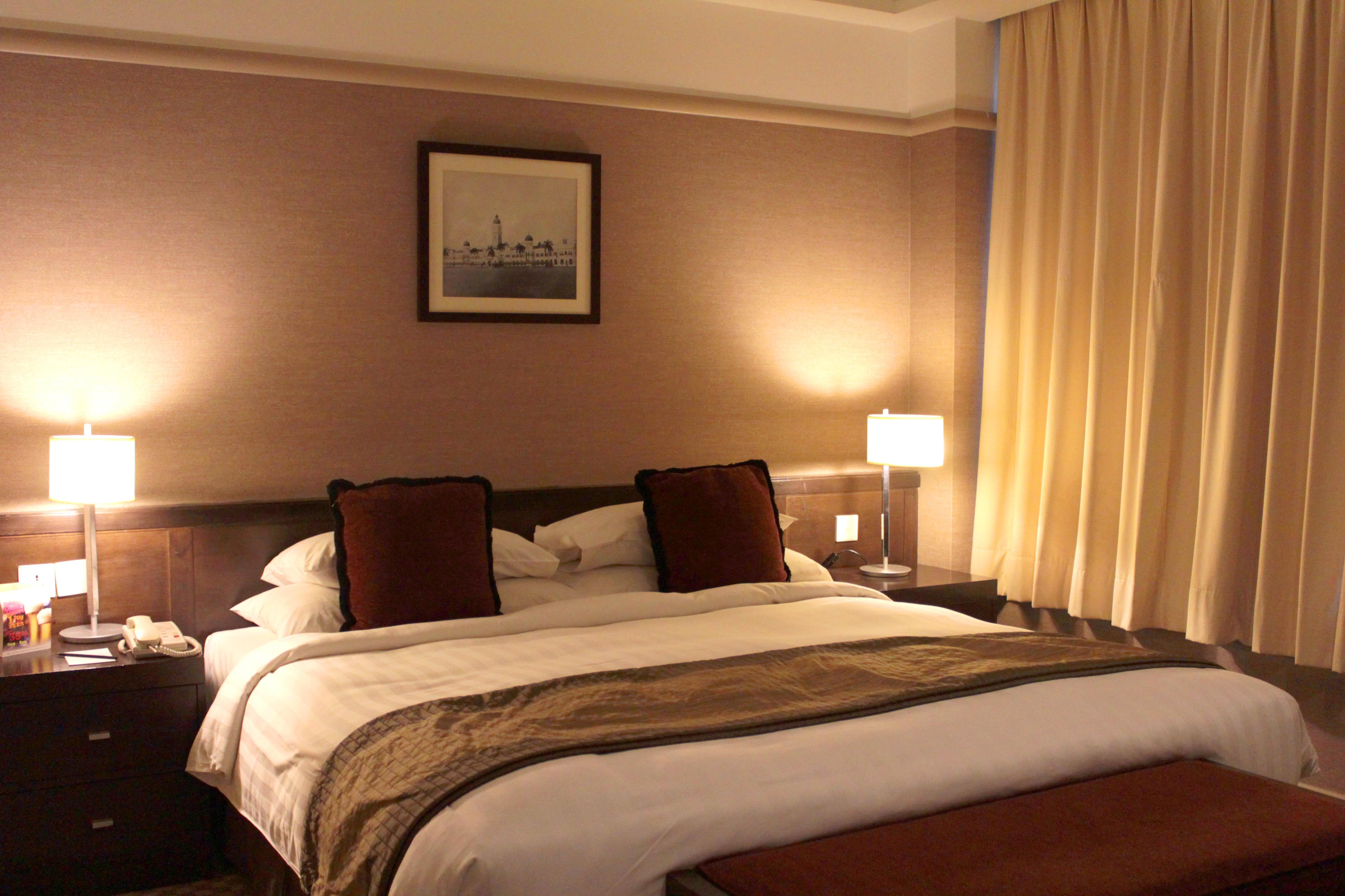 Pacific Regency Hotel Suites Kuala Lumpur Eksteriør bilde A bedroom at the hotel
