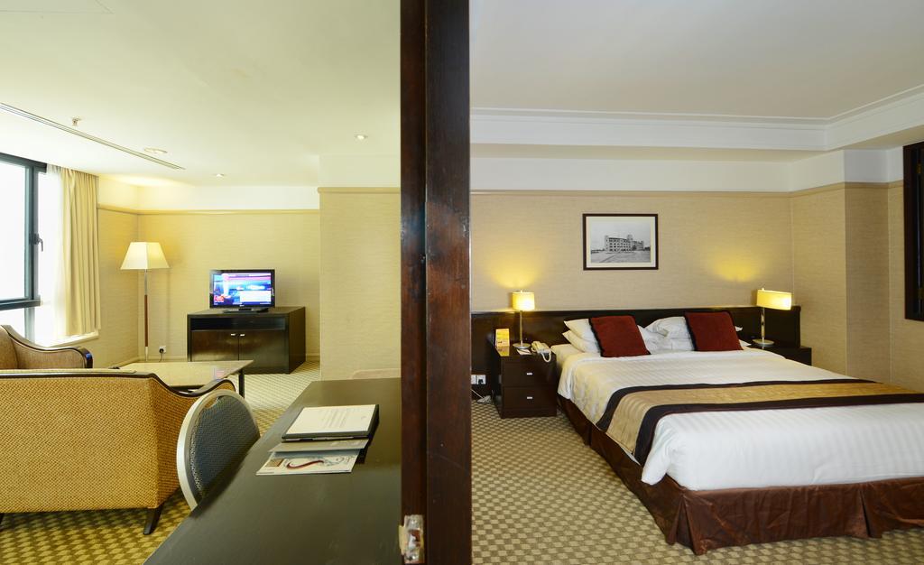 Pacific Regency Hotel Suites Kuala Lumpur Eksteriør bilde Suite