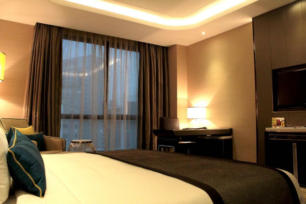 Pacific Regency Hotel Suites Kuala Lumpur Eksteriør bilde A room at the hotel